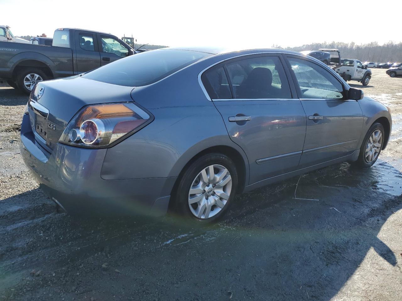 2010 Nissan Altima - Image 3