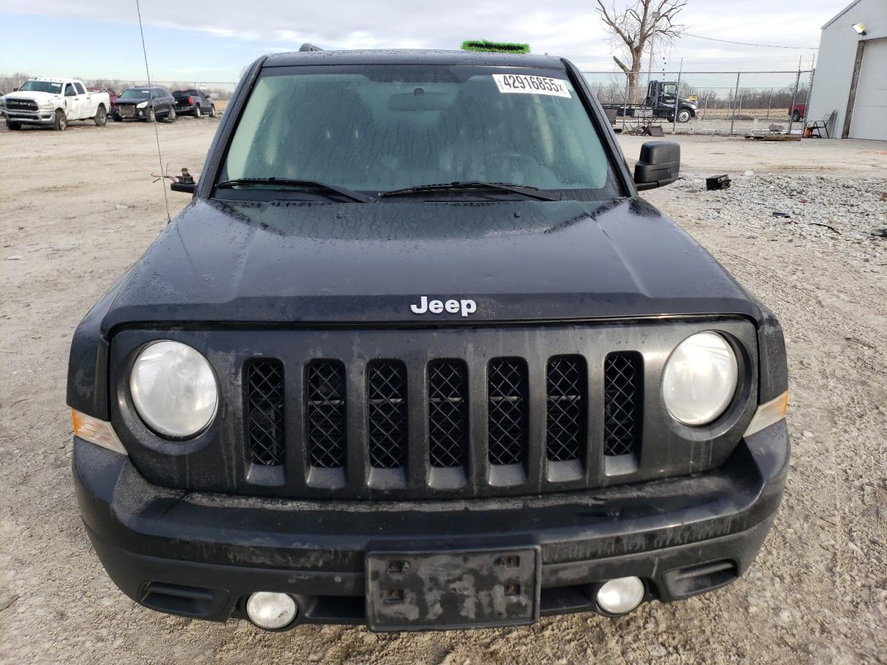 2014 Jeep Liberty (Patriot) - Image 5