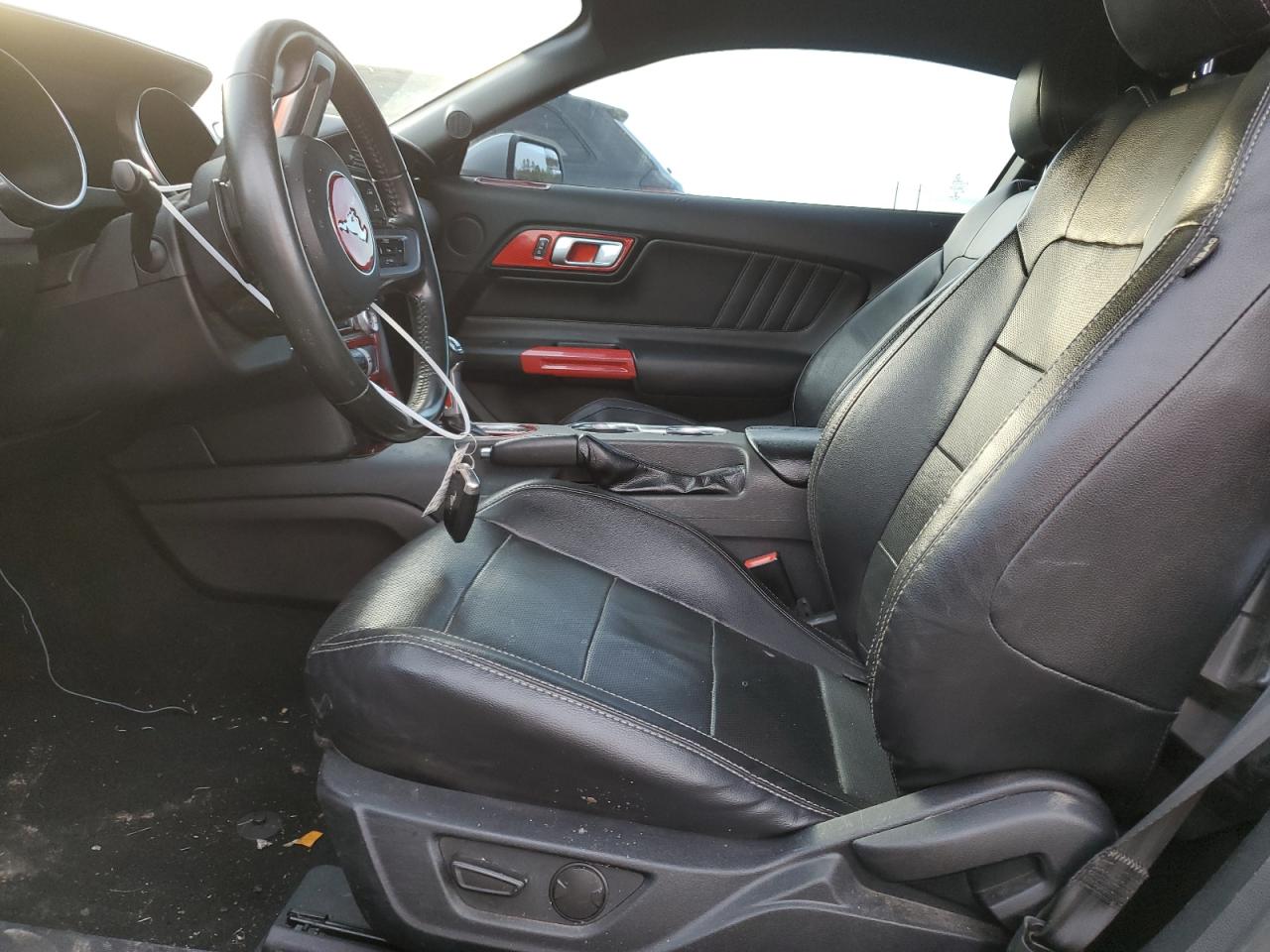 2020 Ford Mustang - Image 7