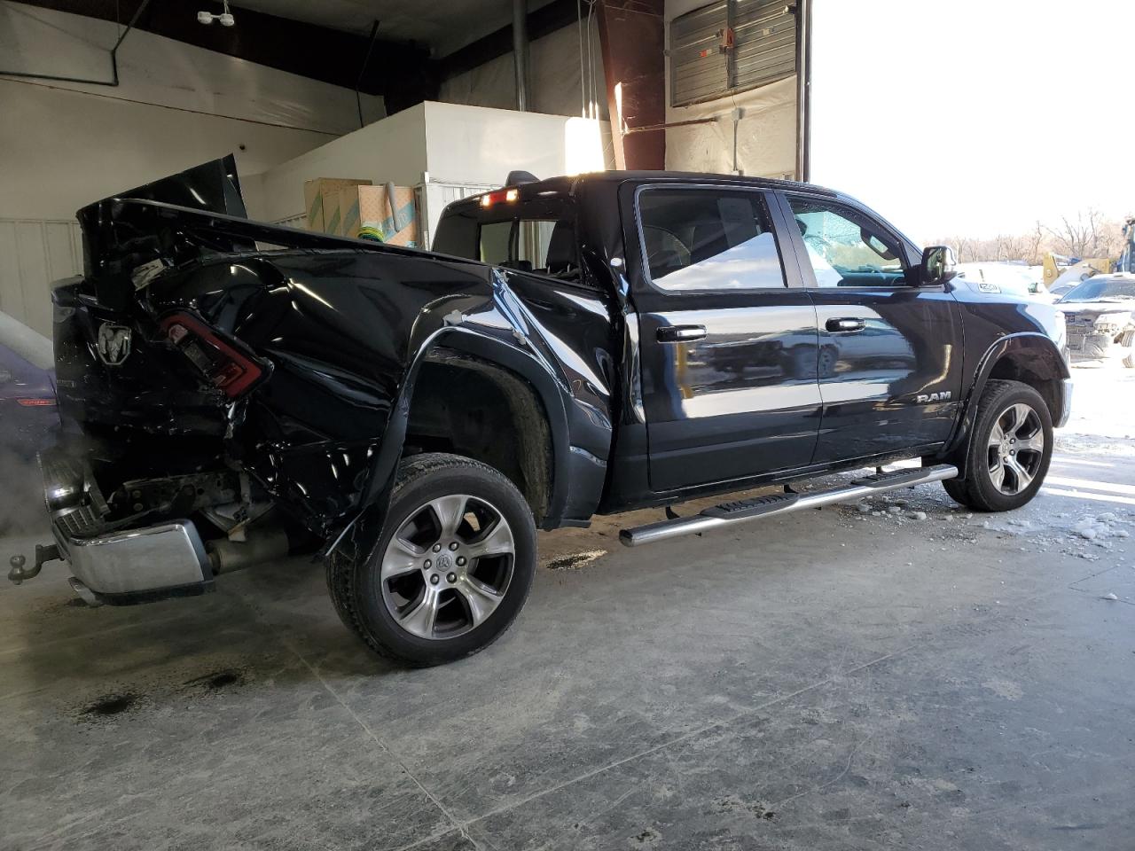 2019 RAM 1500 - Image 3
