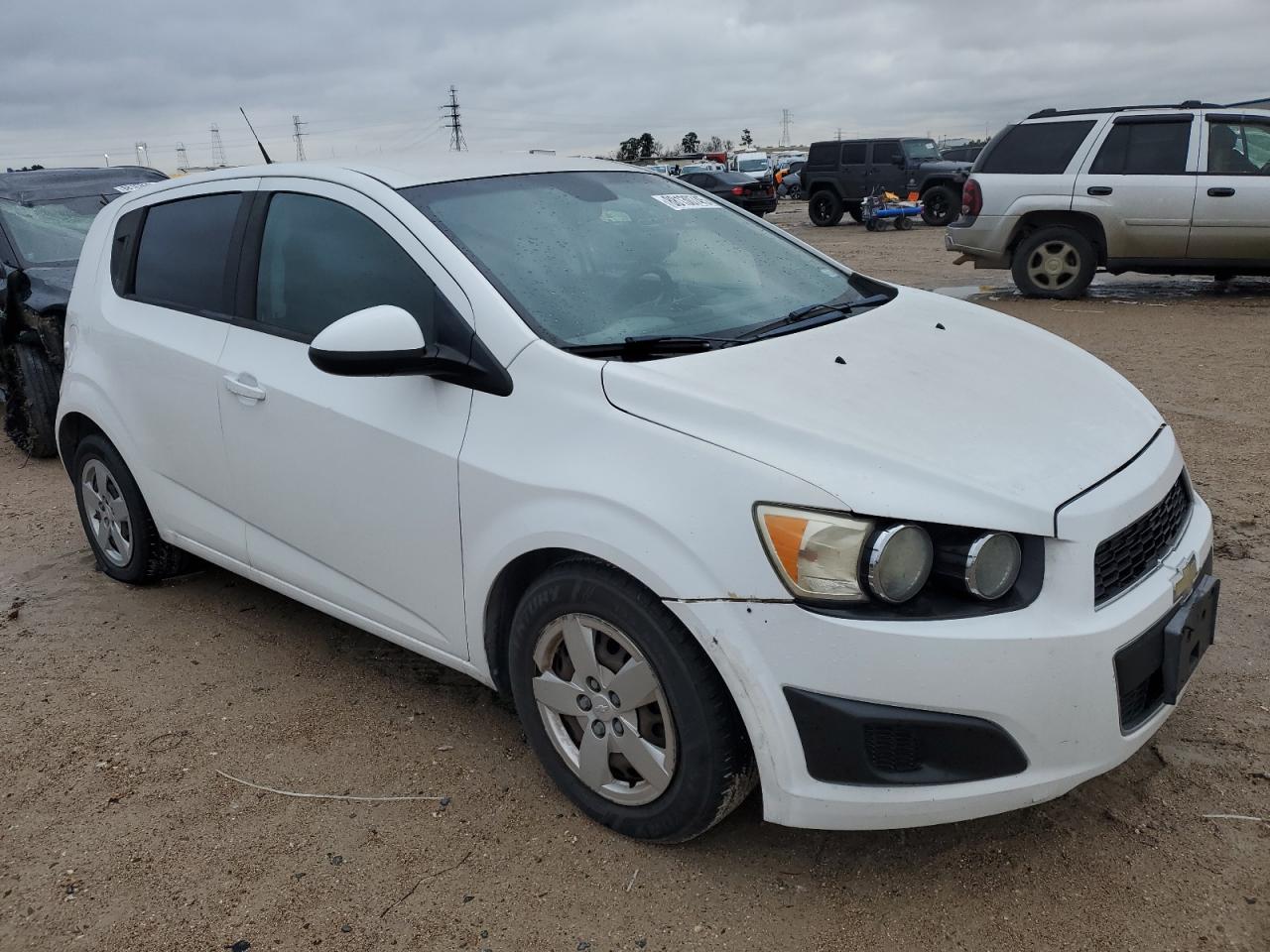 VIN 1G1JA6SH4D4168206 2013 CHEVROLET SONIC no.4