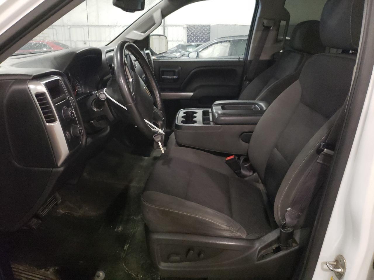 2014 Chevrolet Silverado - Image 7