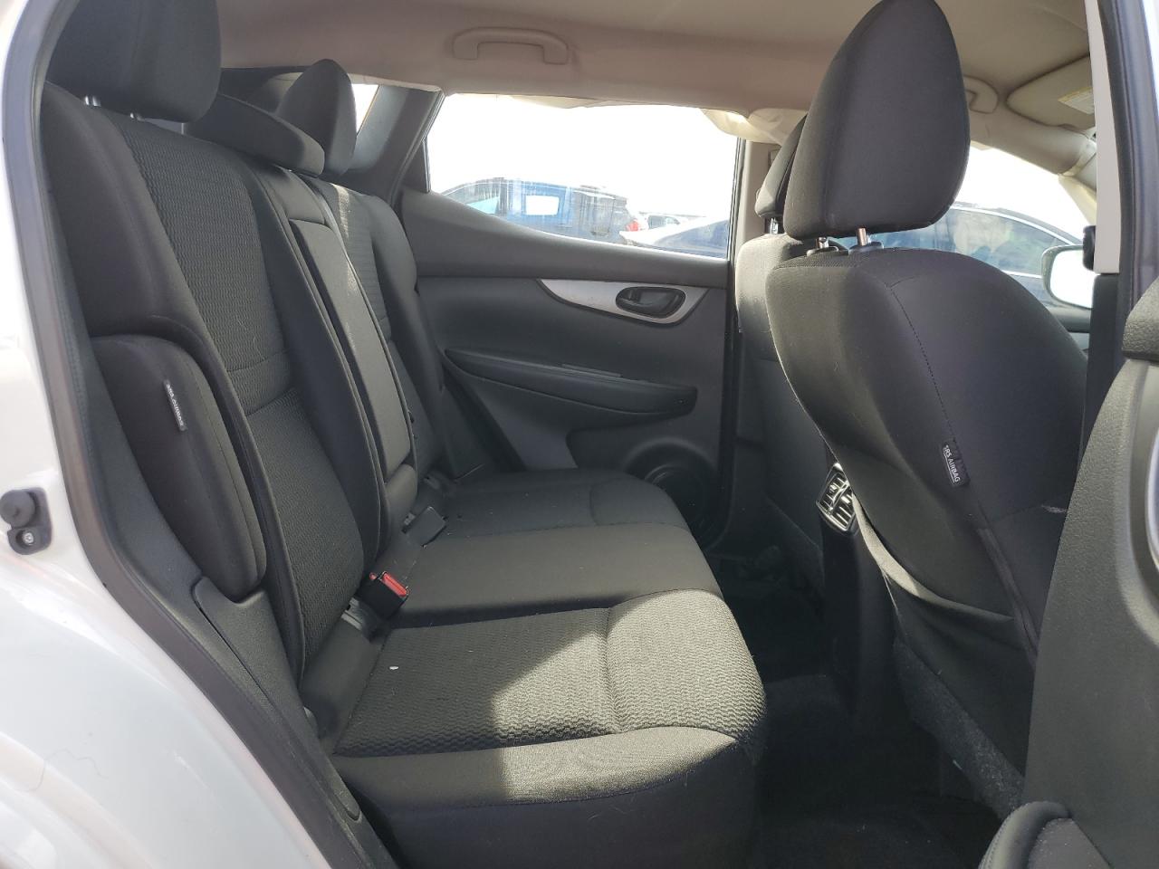 JN1BJ1CV8LW279785 NISSAN ROGUE 2020