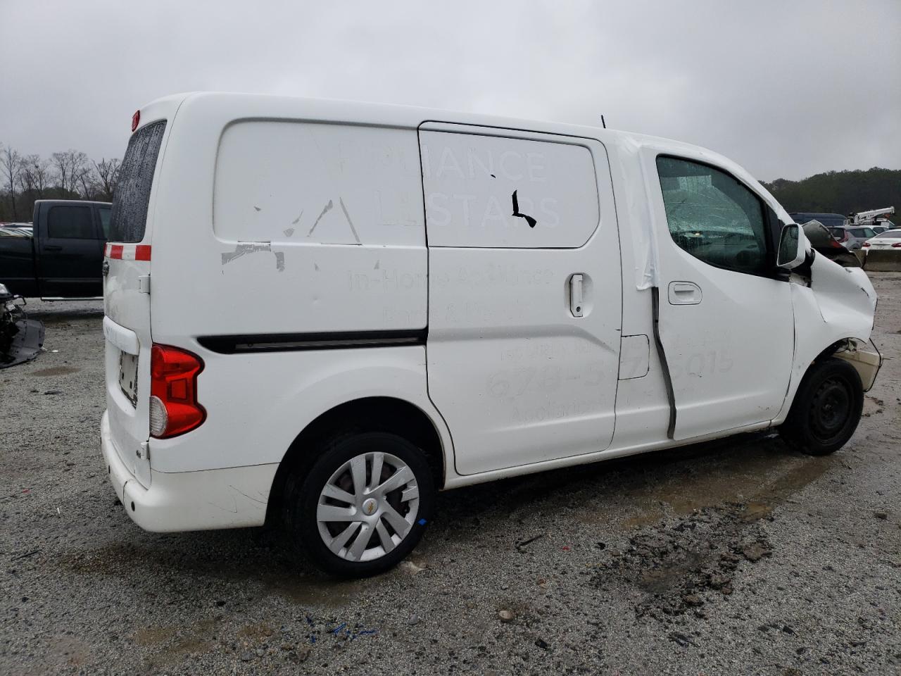 2015 Chevrolet Express - Image 3