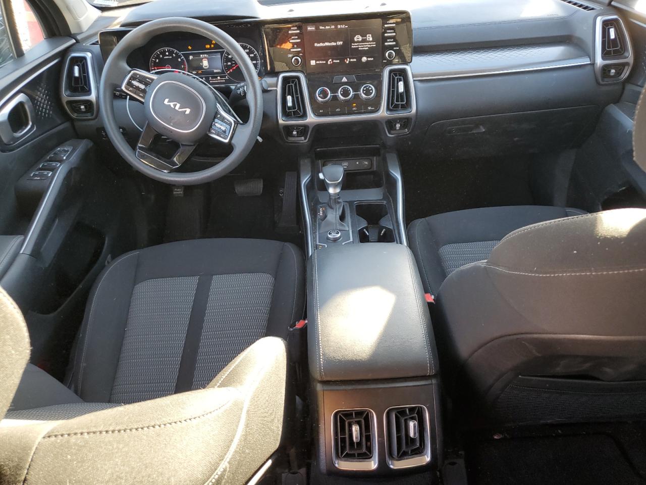 2023 Kia Sorento - Image 8