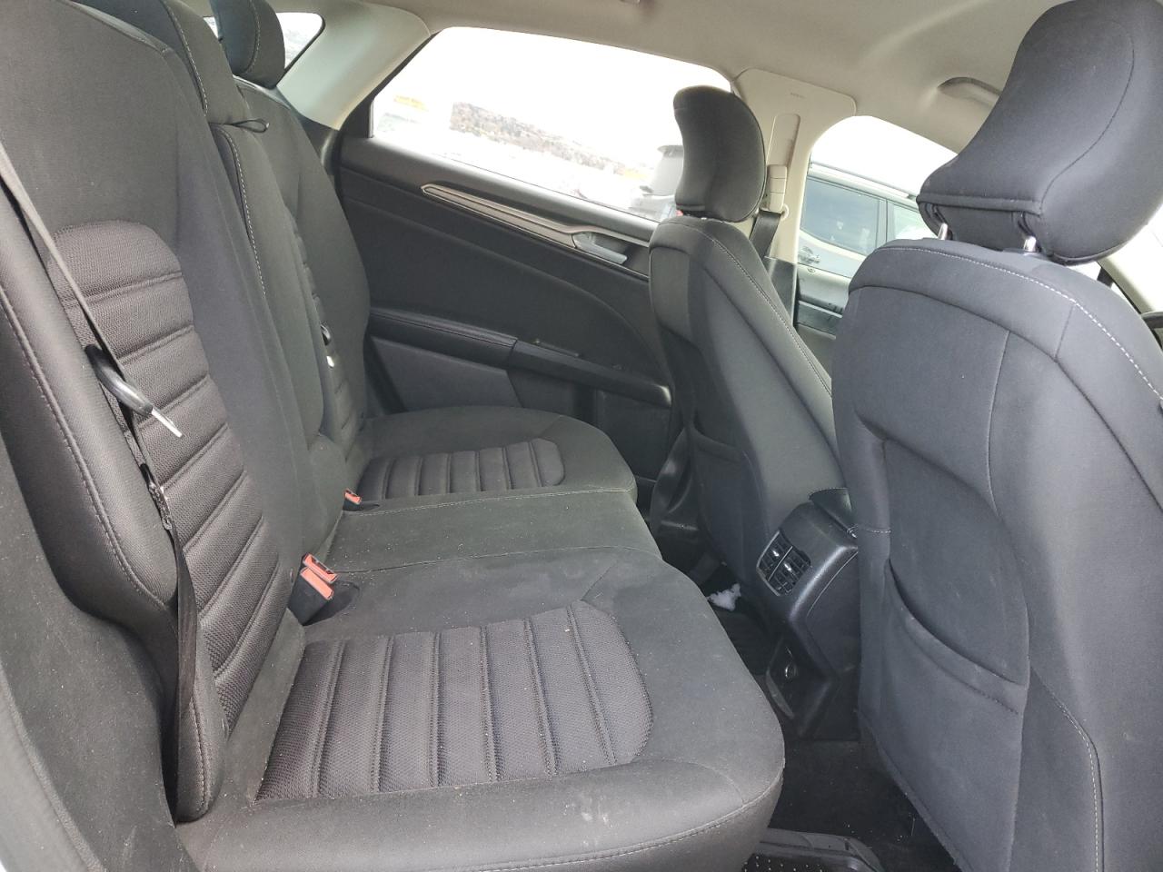 3FA6P0H72HR158588 FORD FUSION 2017
