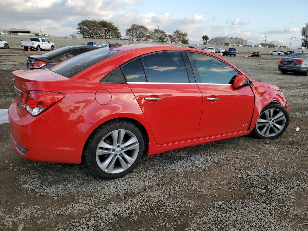 2015 Chevrolet Cruze - Image 3