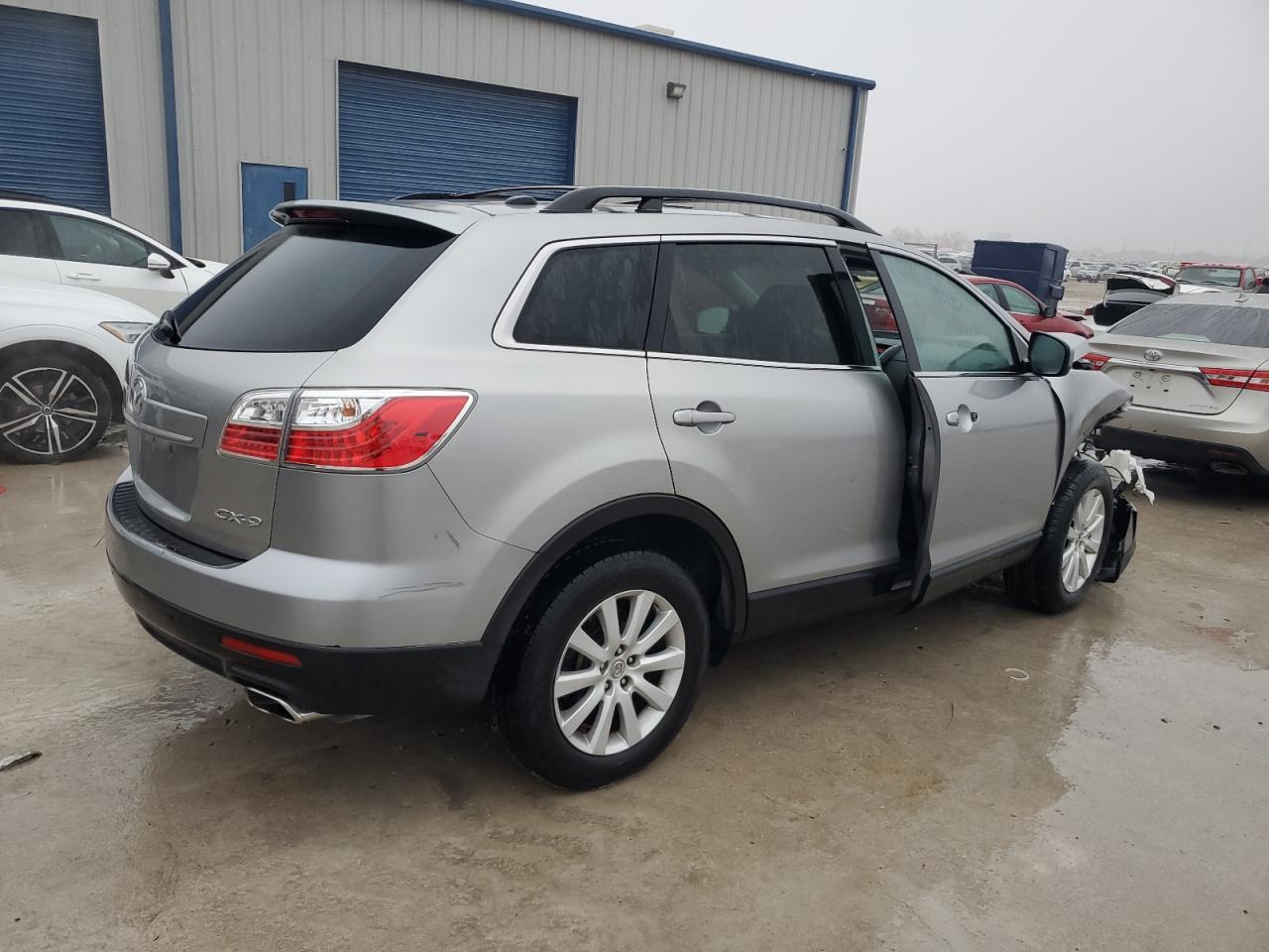 2010 Mazda CX-9 - Image 3
