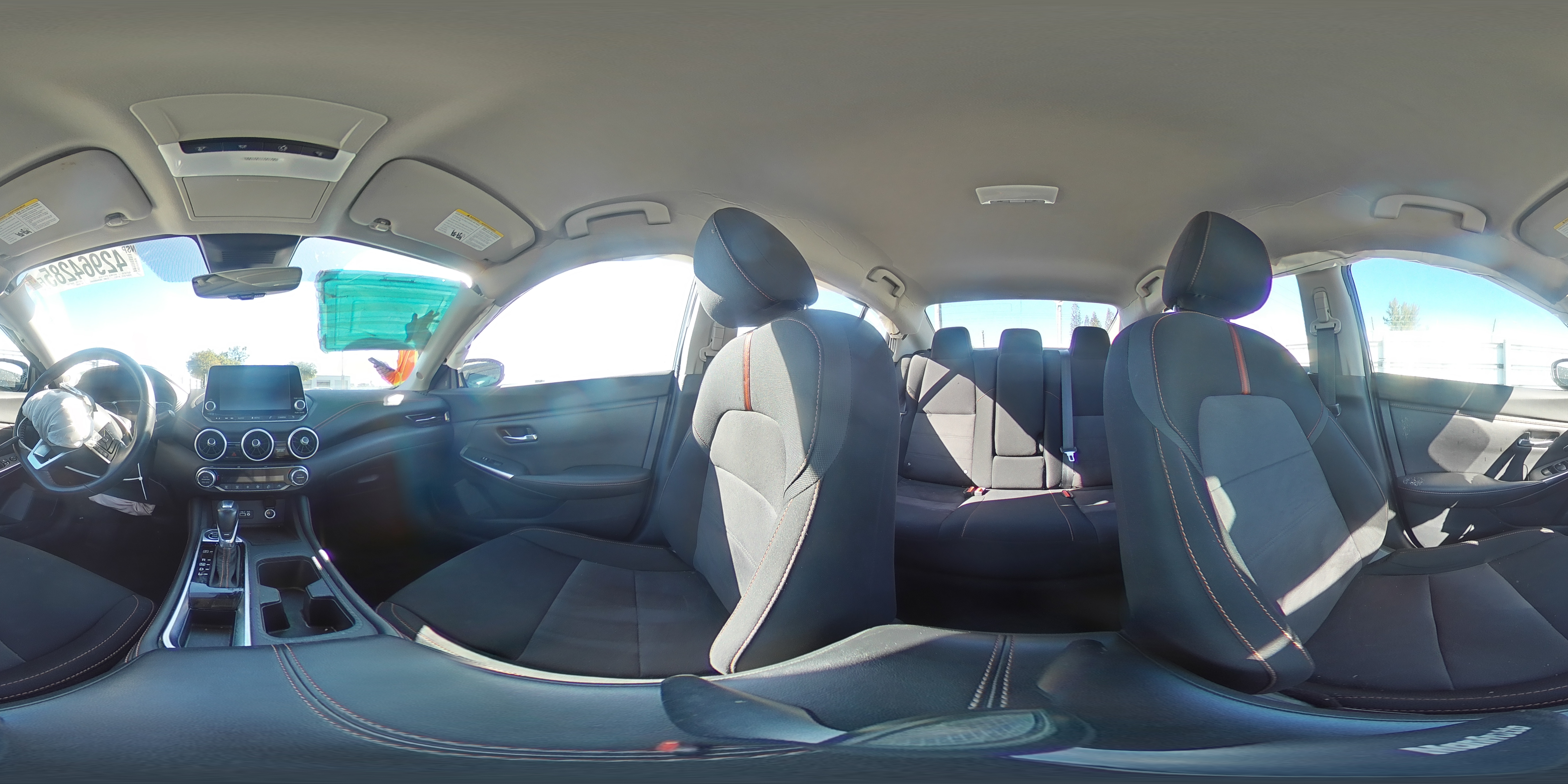 2022 Nissan Sentra - Image 12