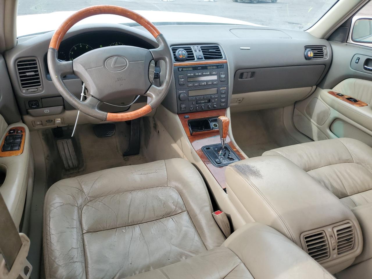 2000 Lexus LS - Image 8