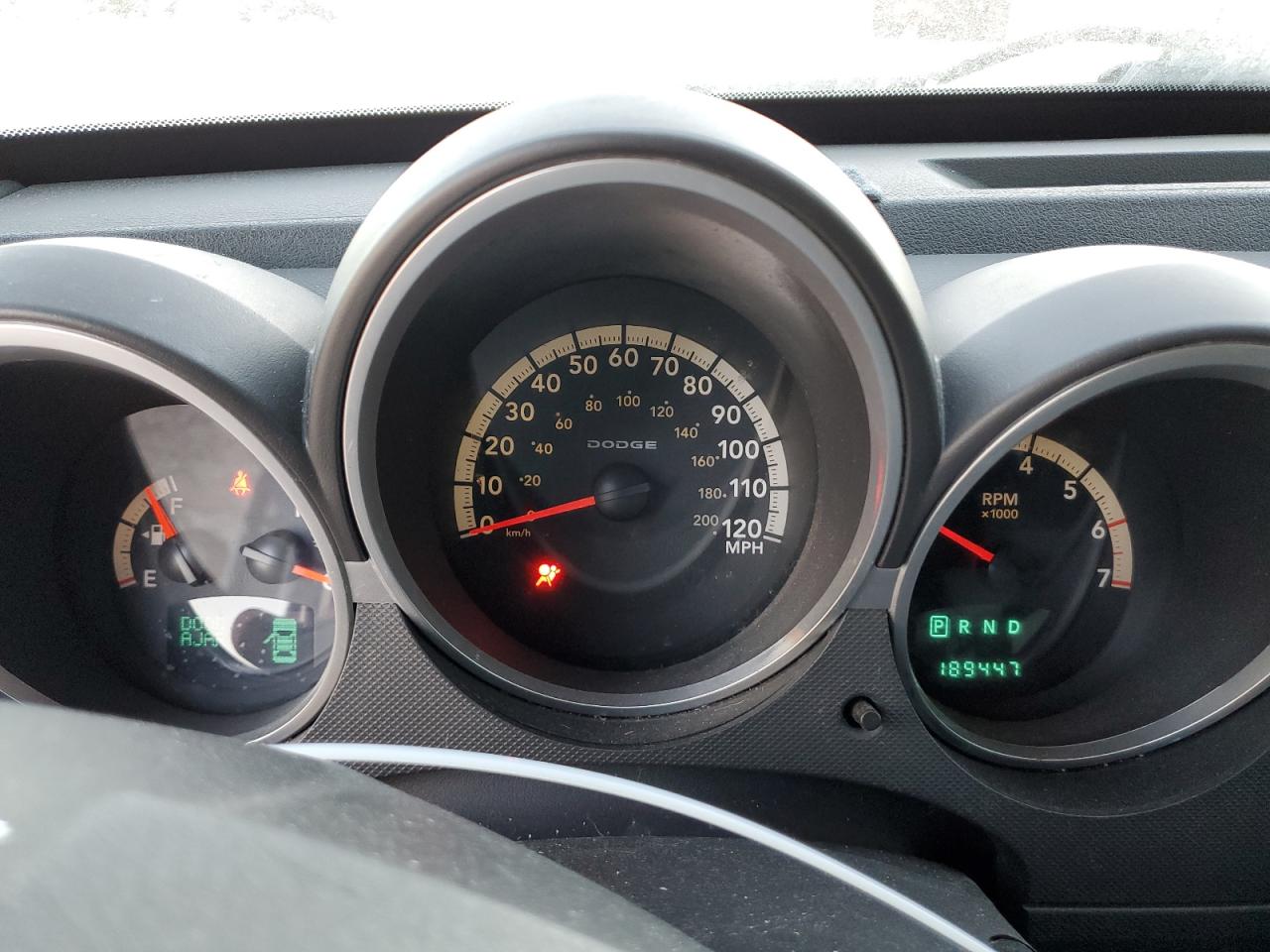 2011 Dodge Nitro - Image 9