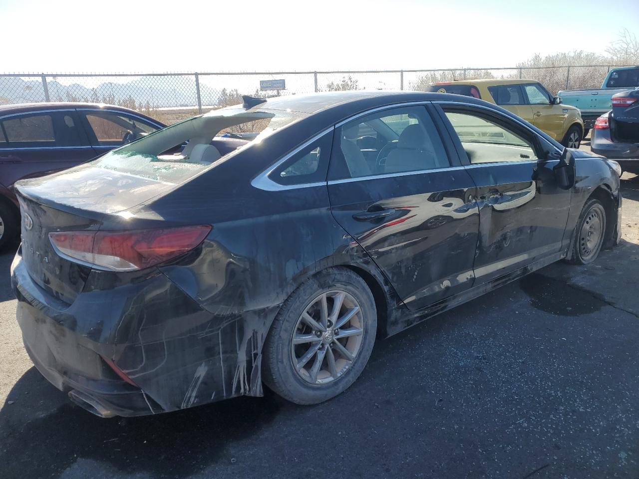 2019 Hyundai Sonata - Image 3