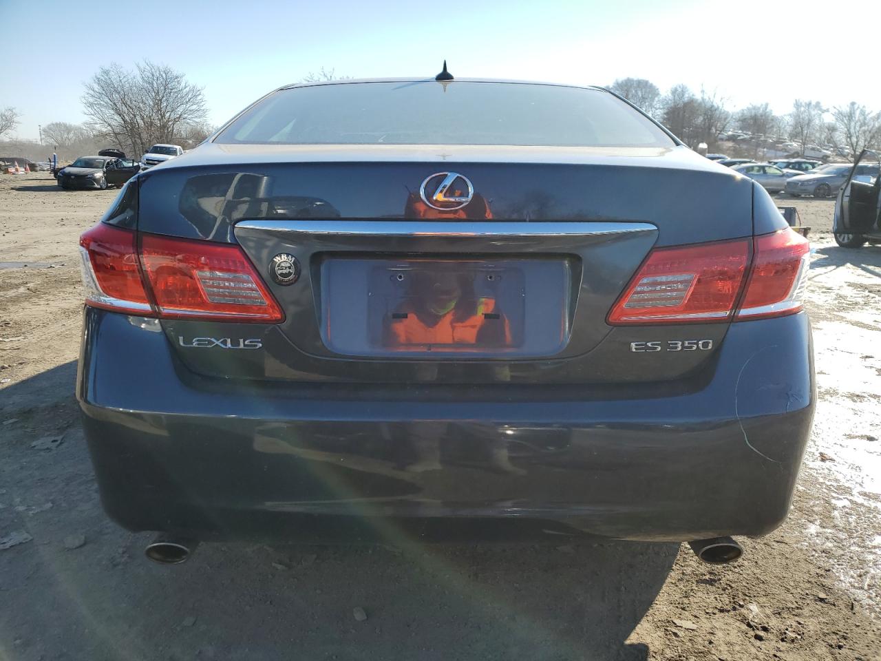 2010 Lexus ES - Image 6