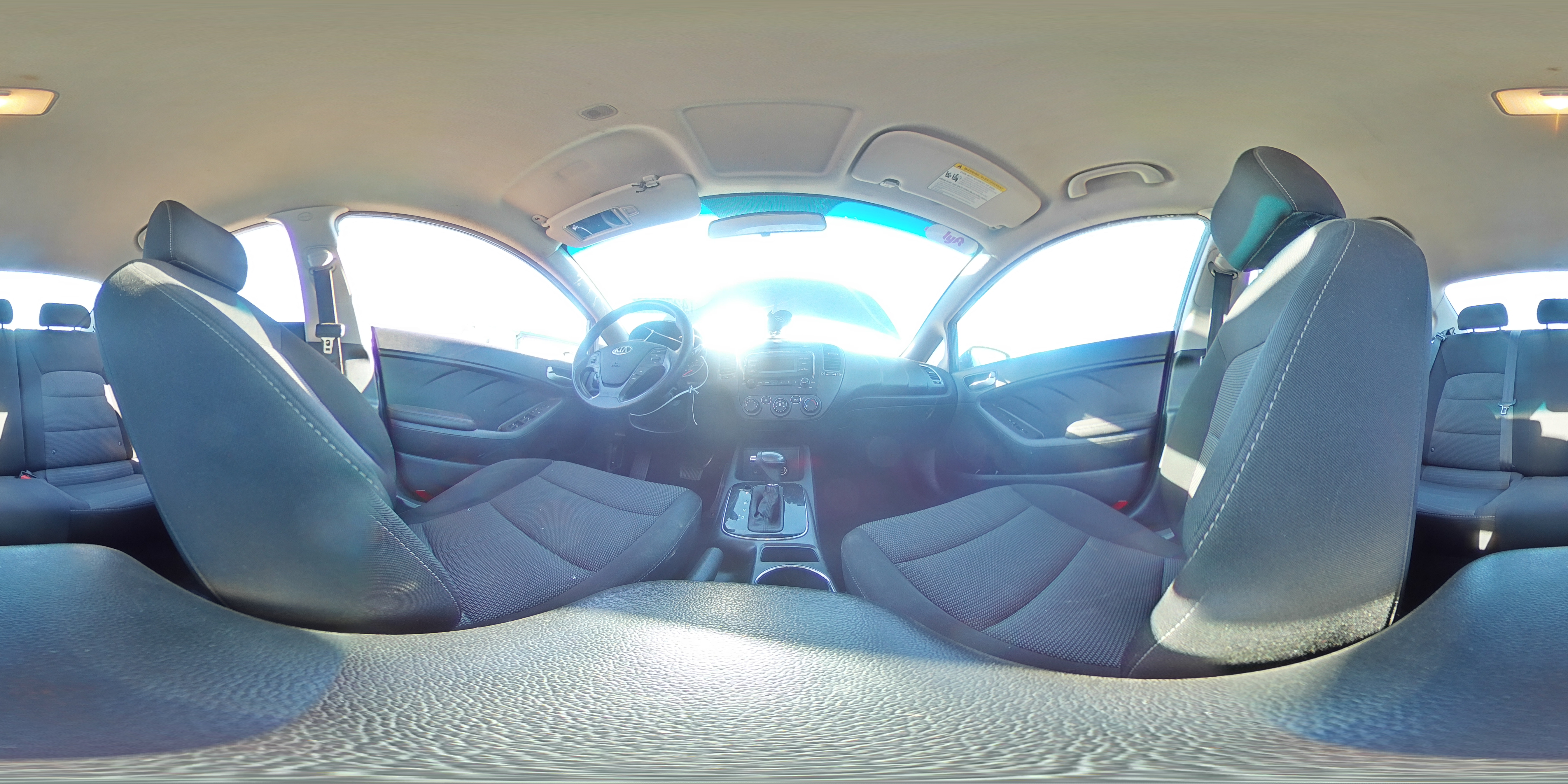 2017 Kia Forte - Image 14