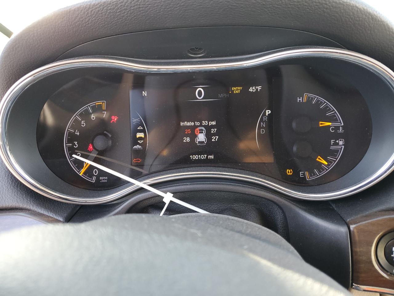 2018 Jeep Grand Cherokee - Image 9