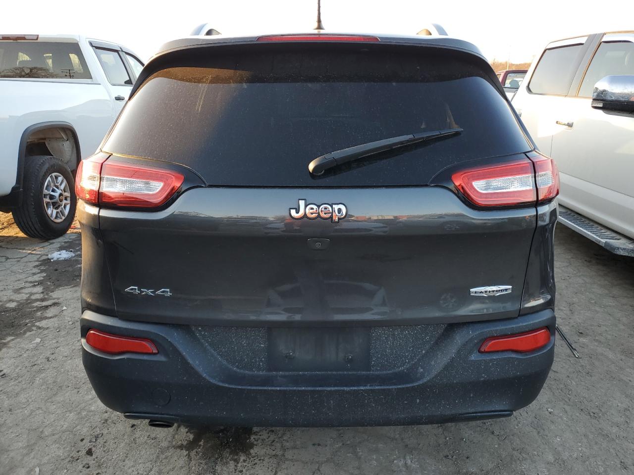 2015 Jeep Grand Cherokee - Image 6