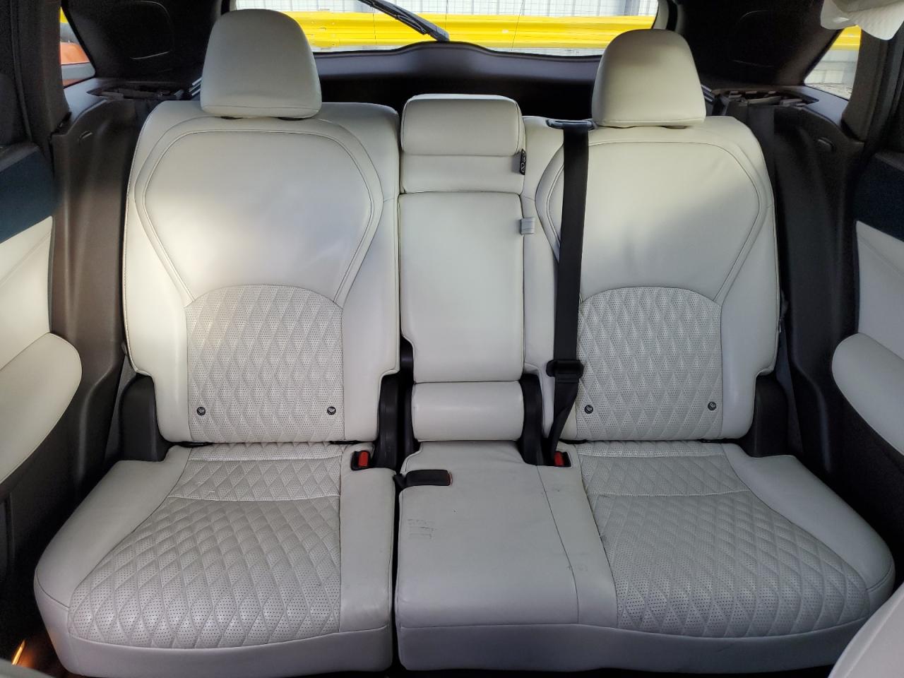 2019 Infiniti QX50 - Image 10