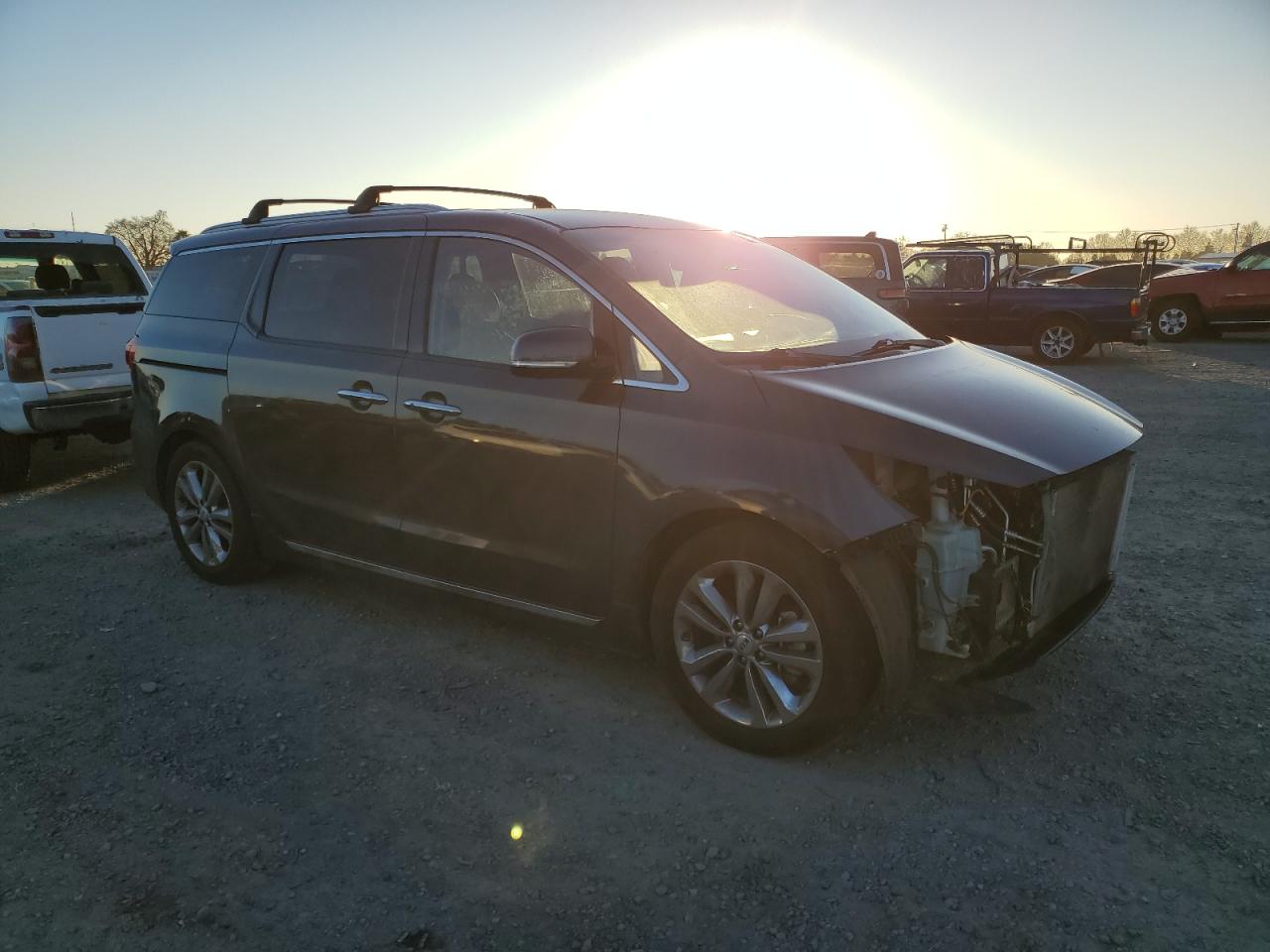 2018 Kia Sedona - Image 4