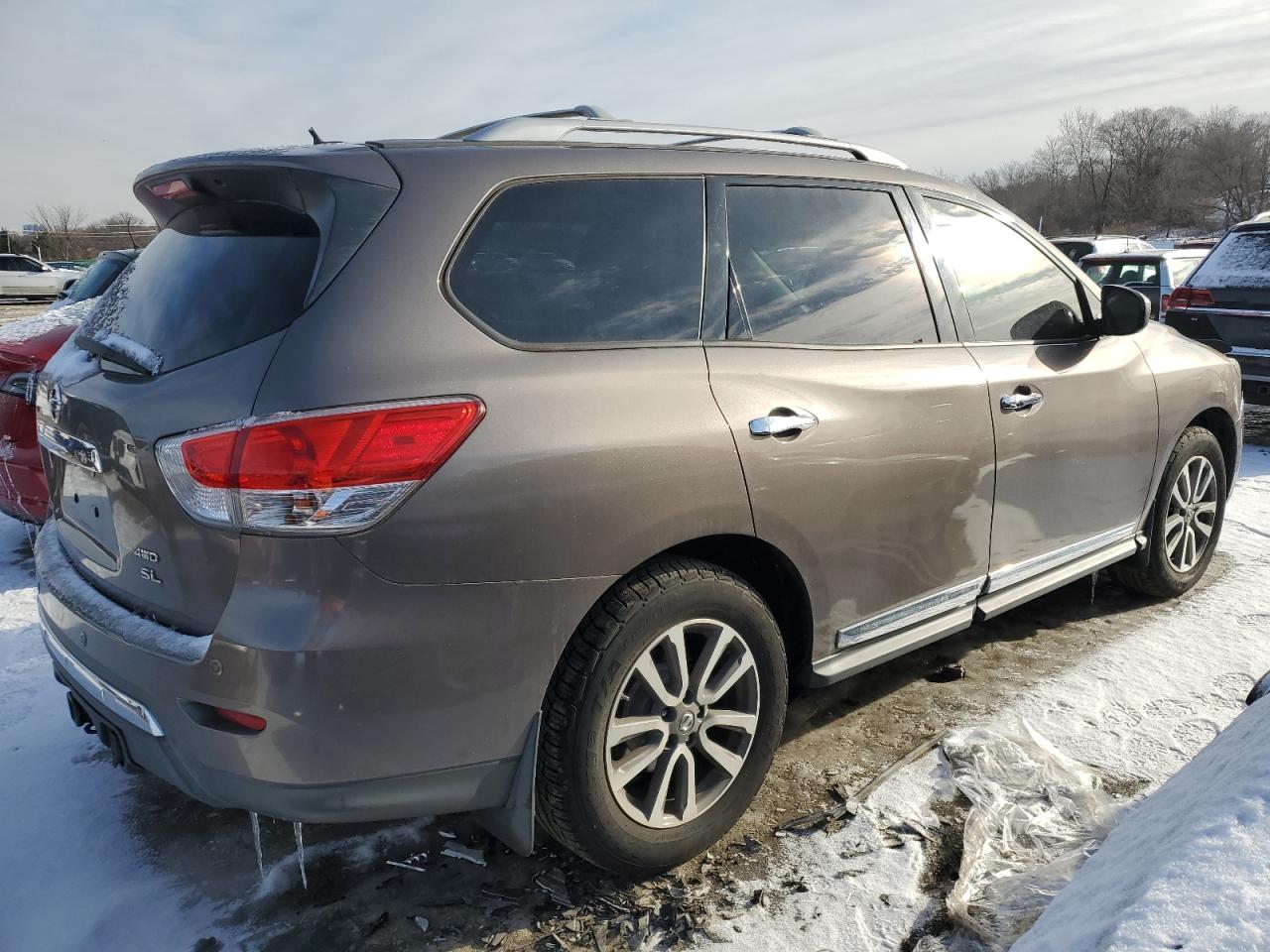 2013 Nissan Pathfinder - Image 3