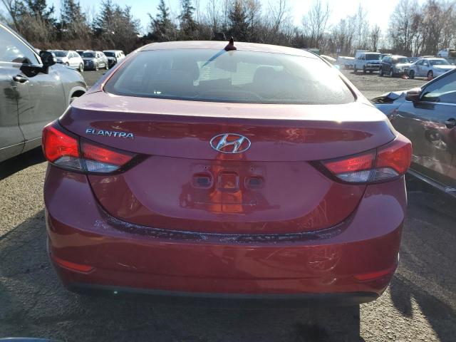  HYUNDAI ELANTRA 2016 Czerwony