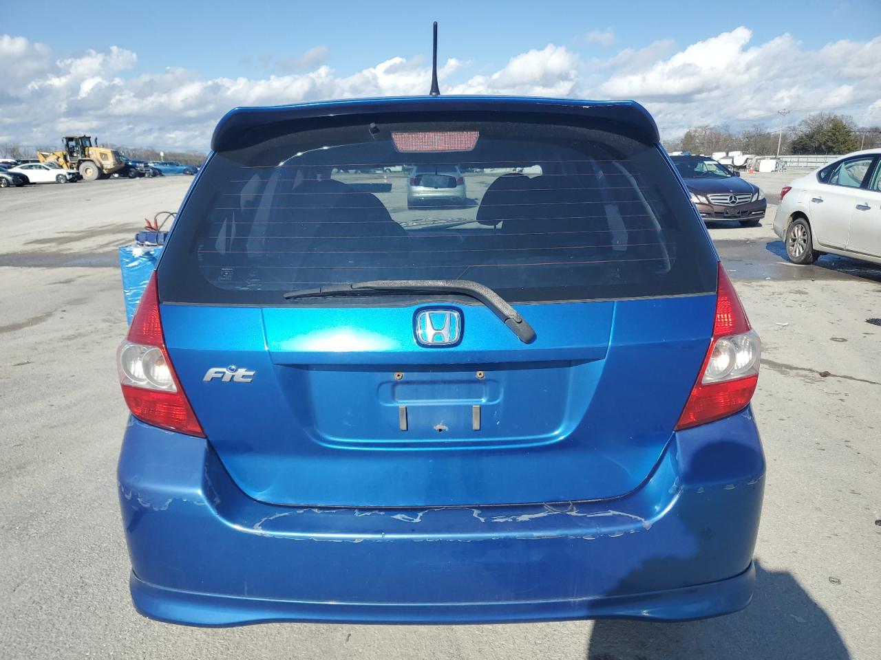 2007 Honda Fit - Image 6