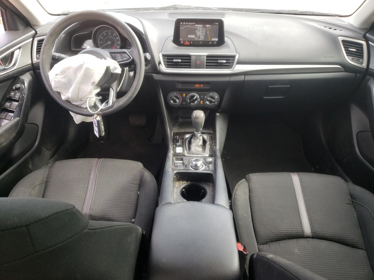 2018 Mazda 3 - Image 8