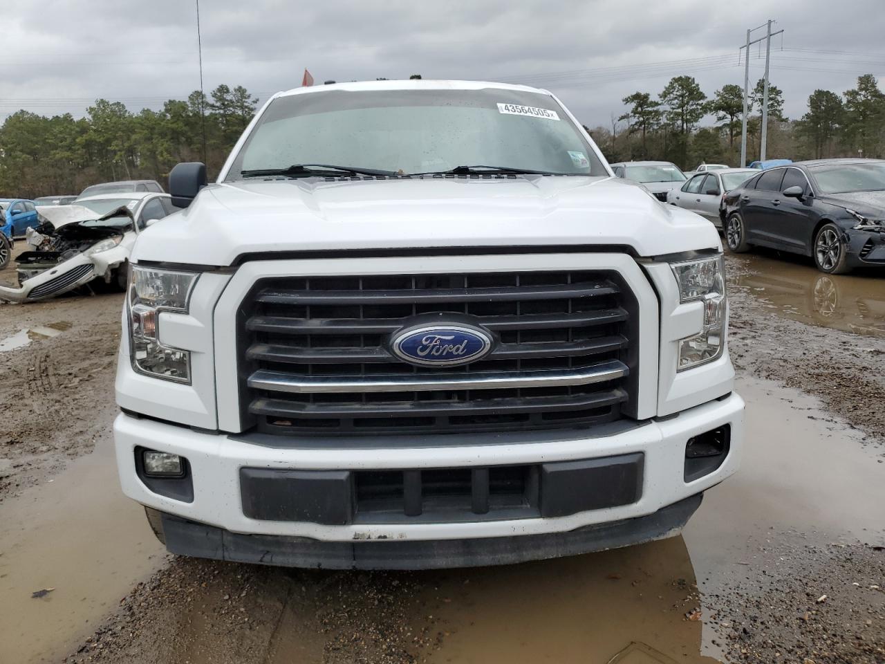 2017 Ford F-150 - Image 5