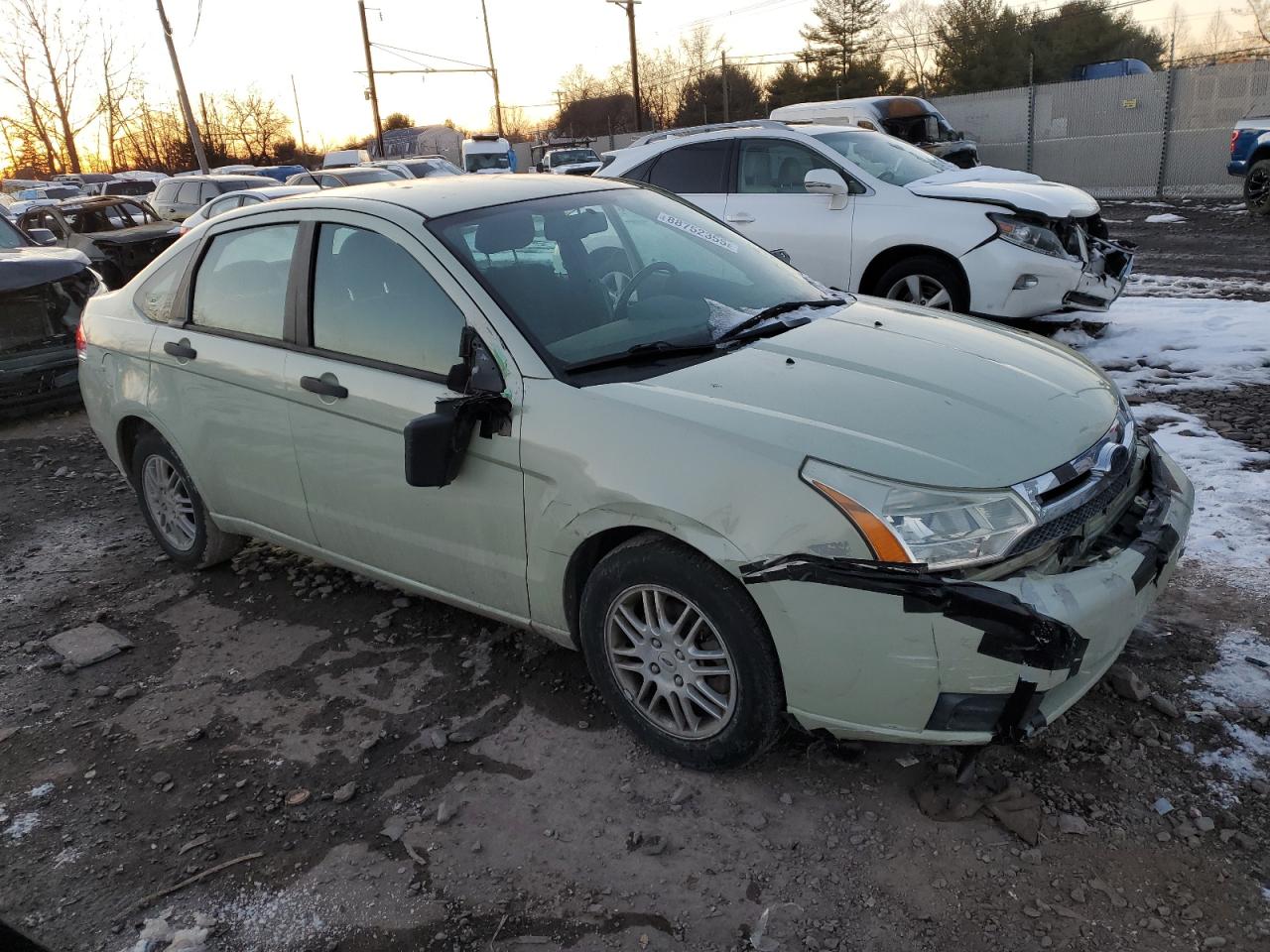 2010 Ford Focus - Image 4