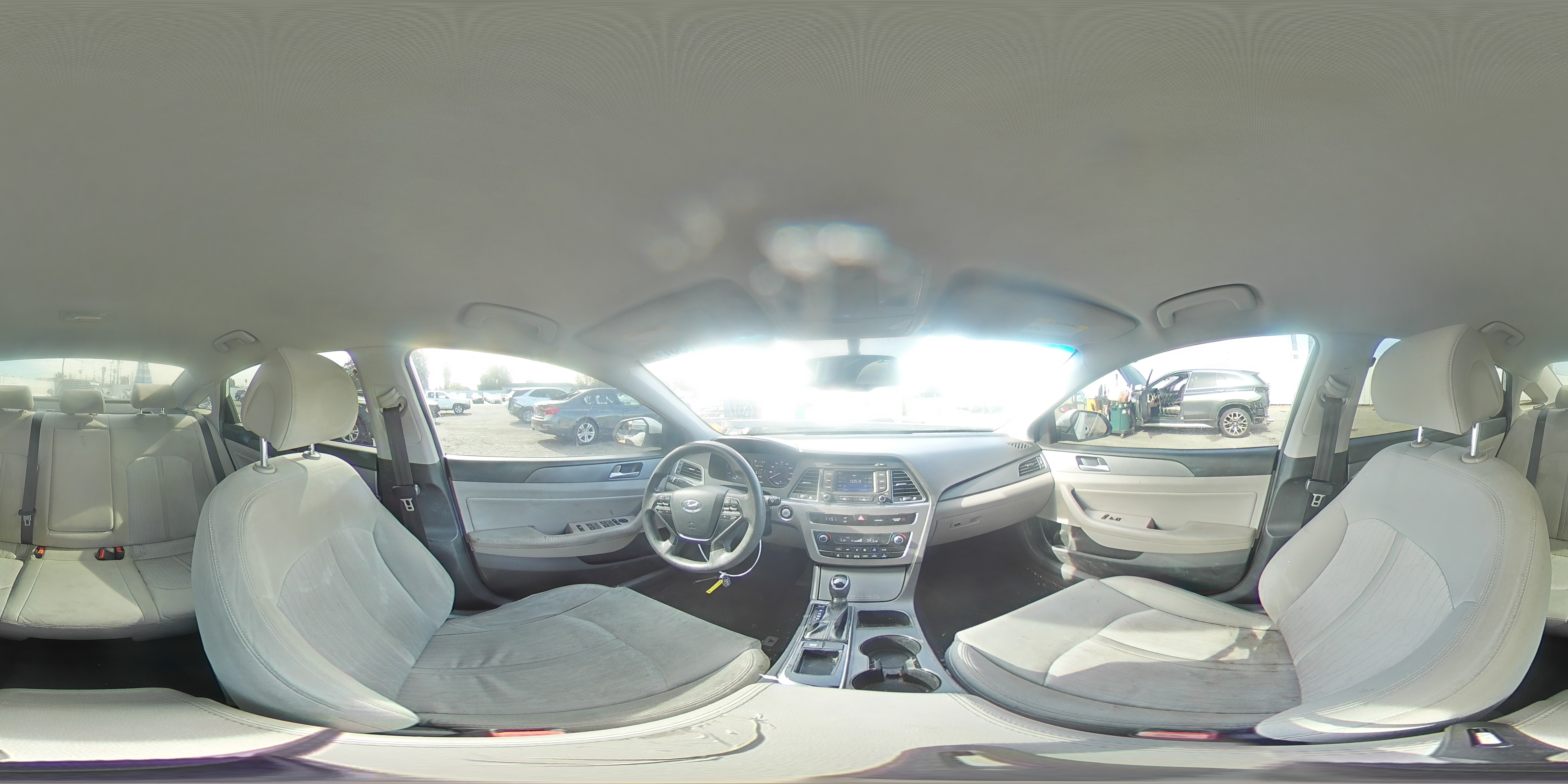 2016 Hyundai Sonata - Image 13