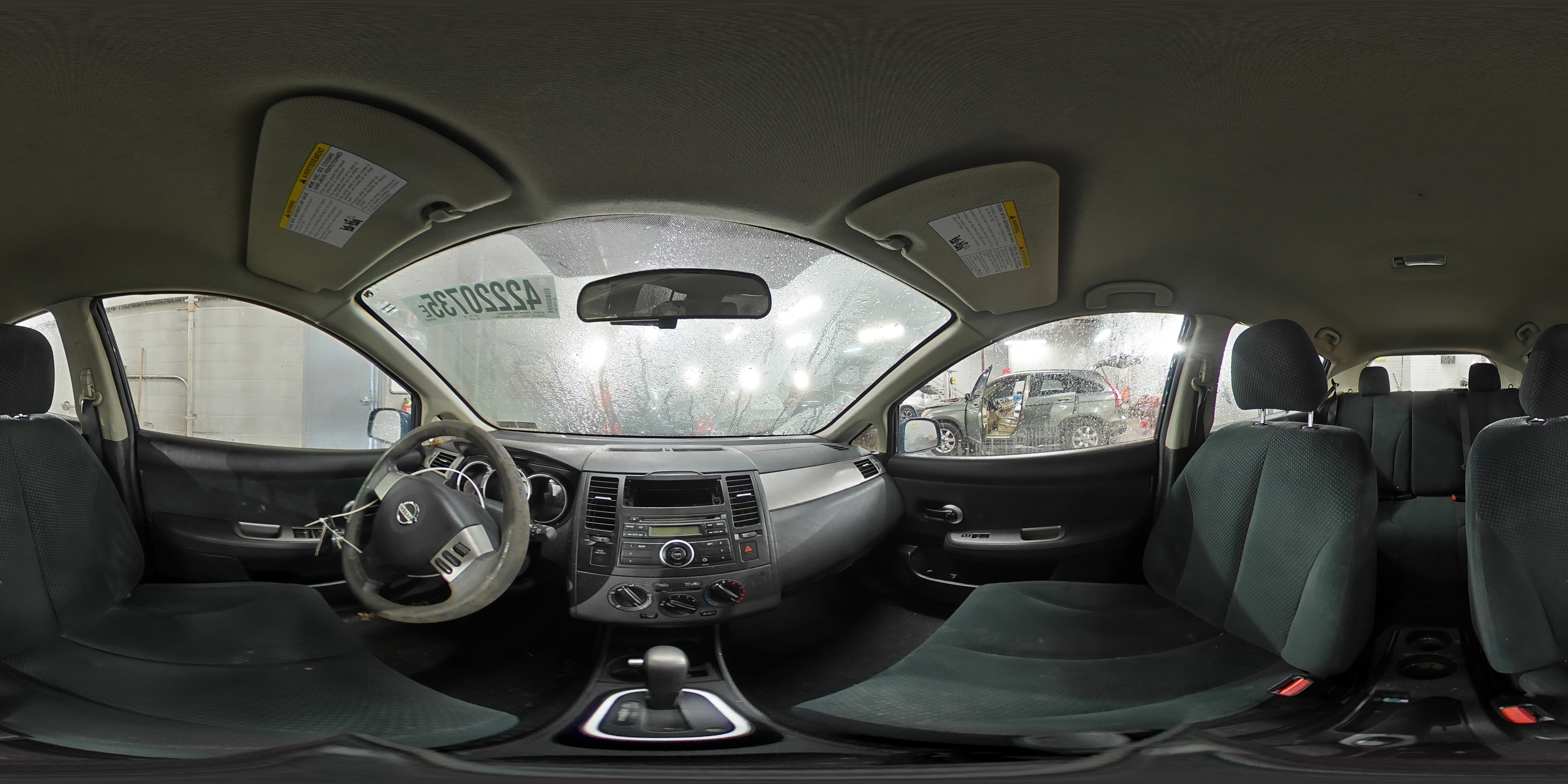 2012 Nissan Versa - Image 14