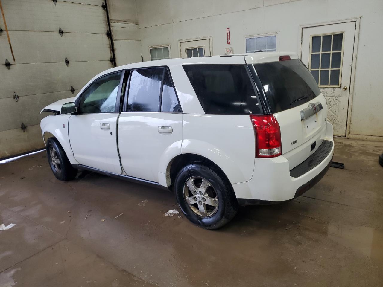 2007 Saturn VUE - Image 2