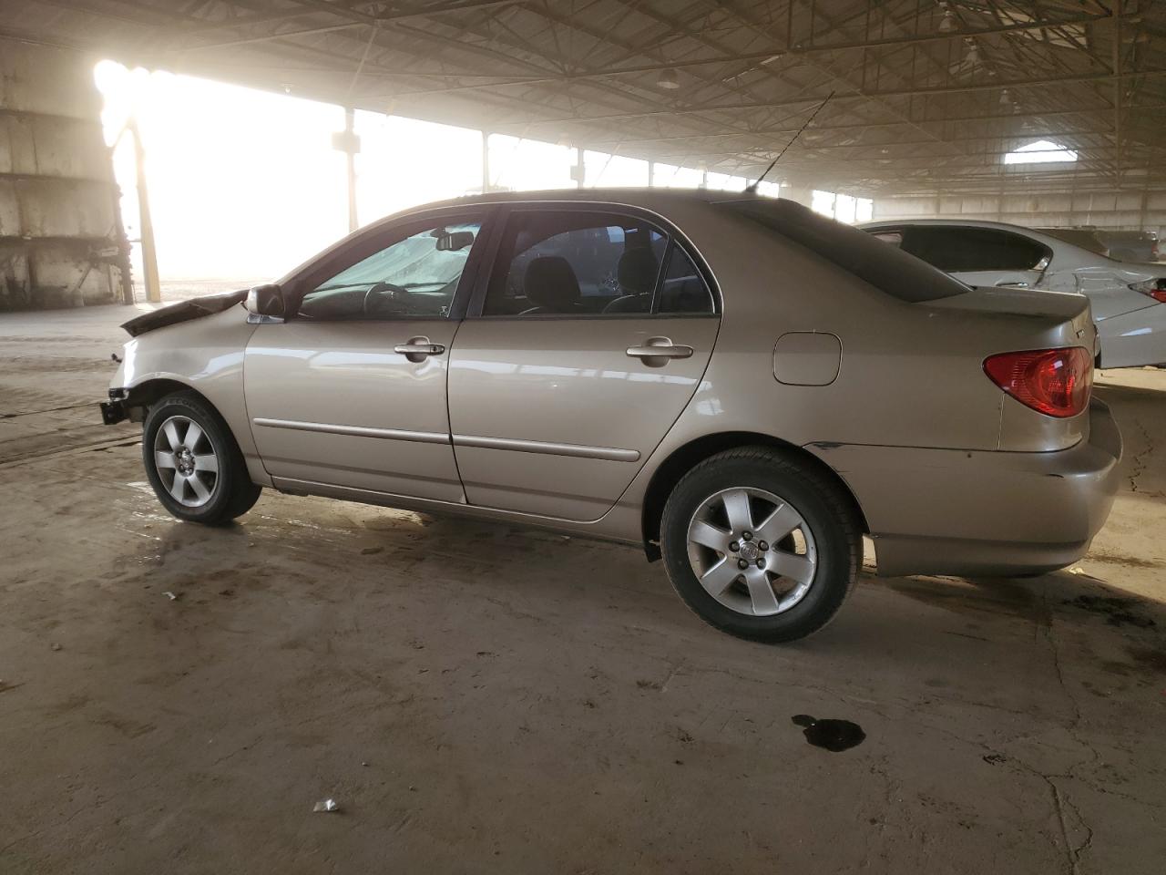 2005 Toyota Corolla - Image 2