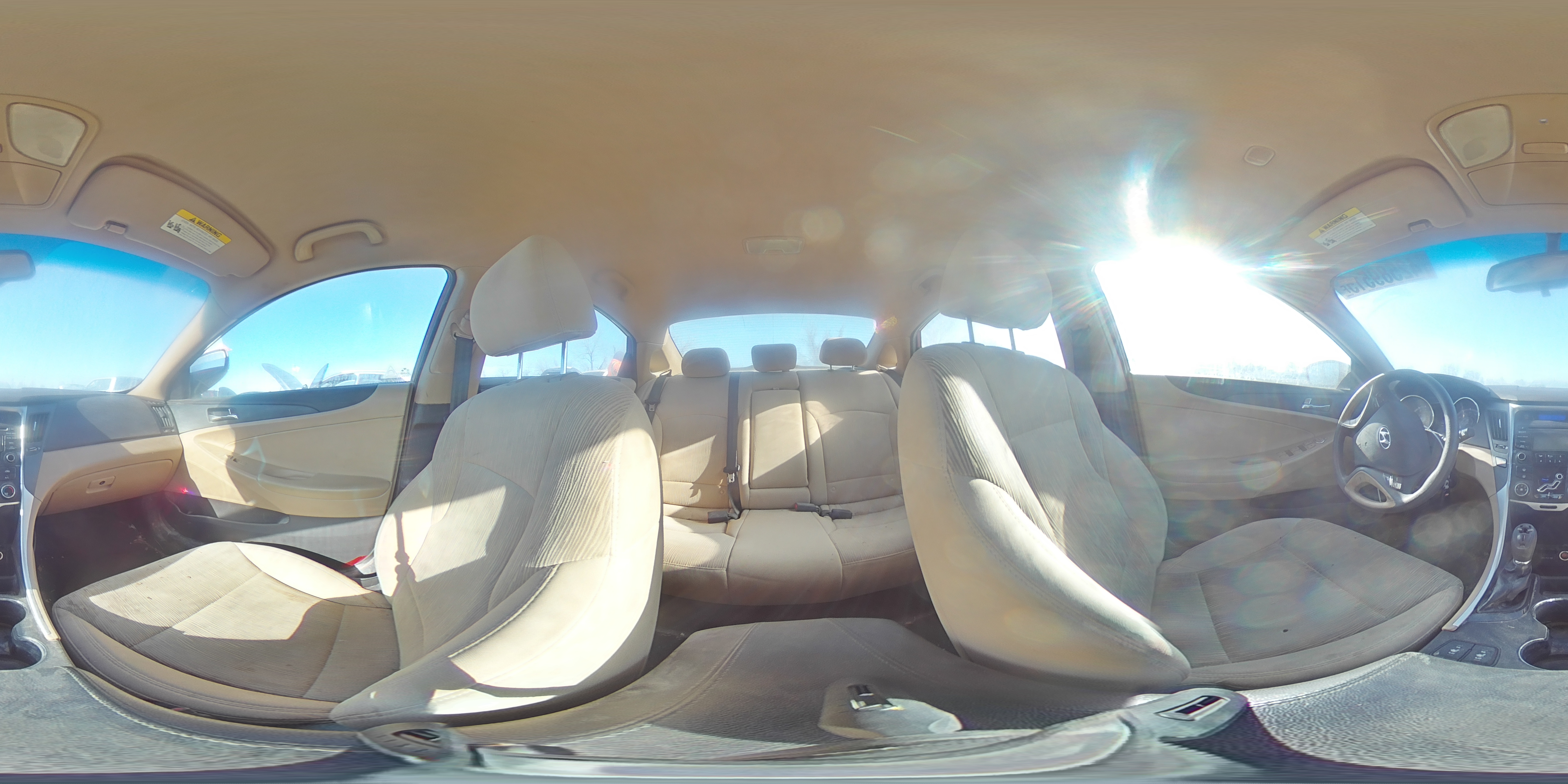2013 Hyundai Sonata - Image 13