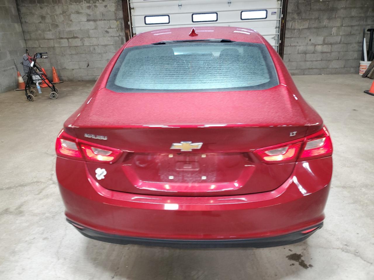 VIN 1G1ZE5ST1HF233156 2017 CHEVROLET MALIBU no.6