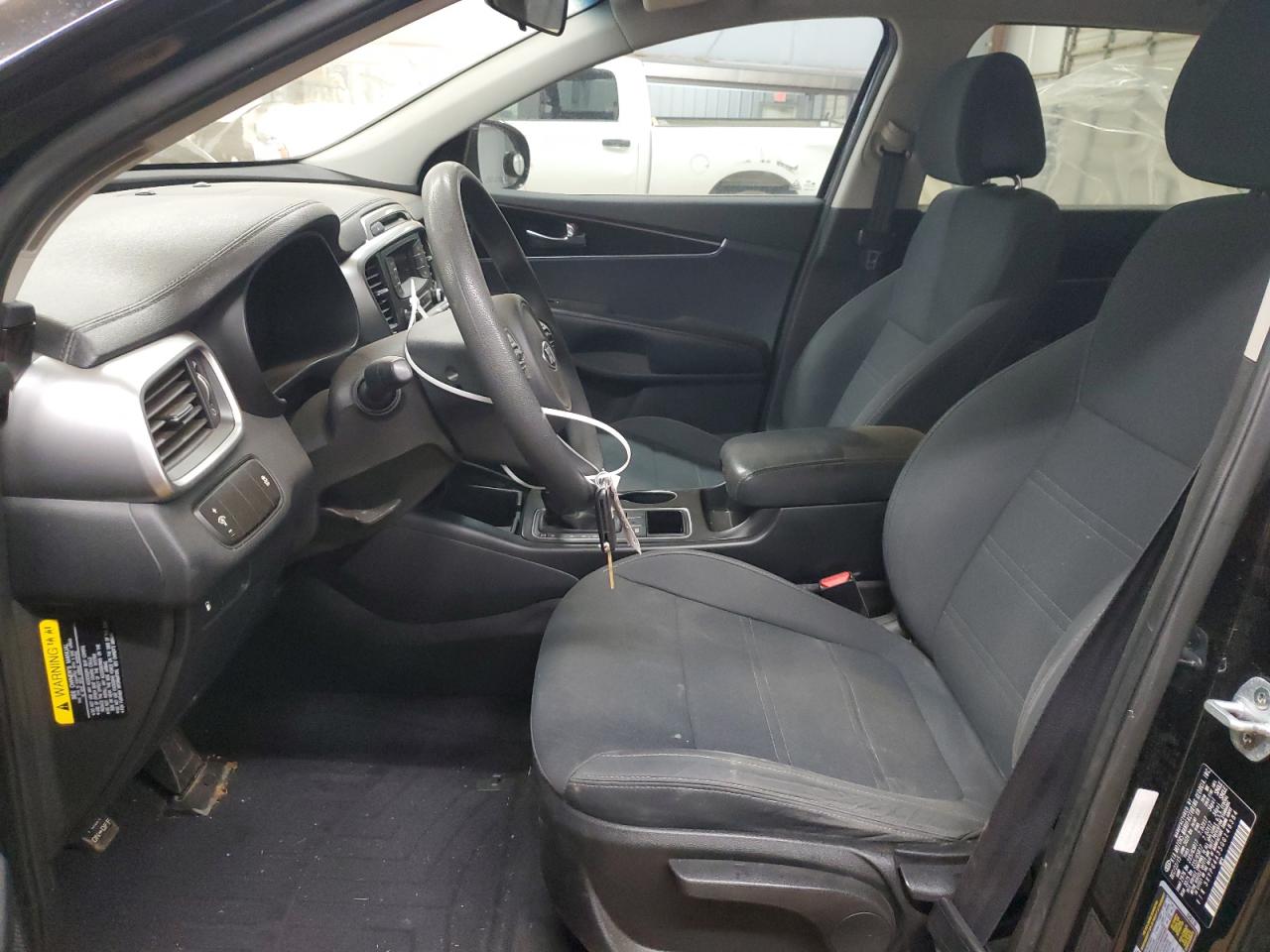 2016 Kia Sorento - Image 7