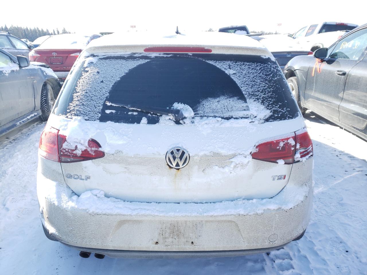 2015 Volkswagen Golf - Image 6