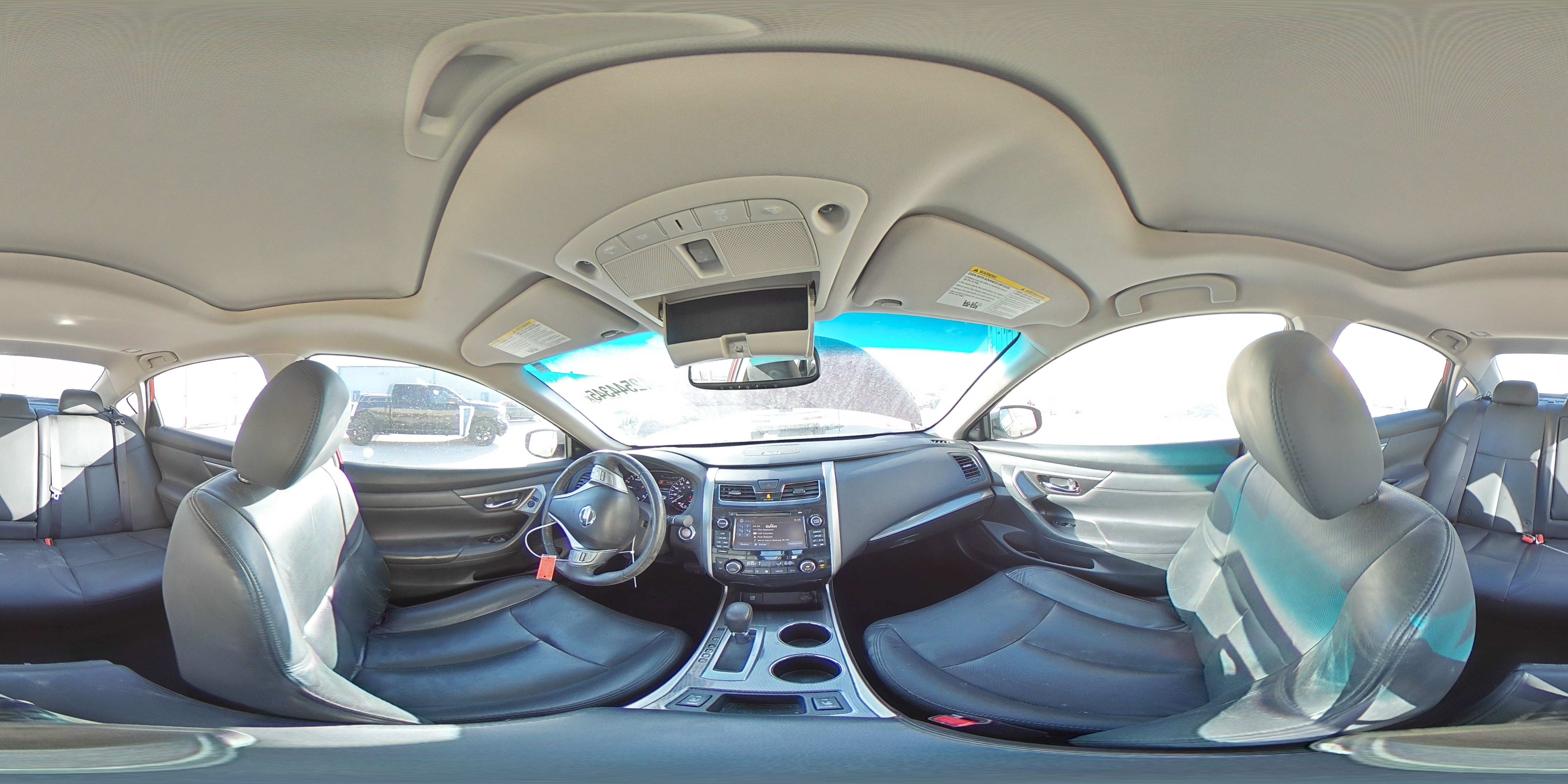 2015 Nissan Altima - Image 14