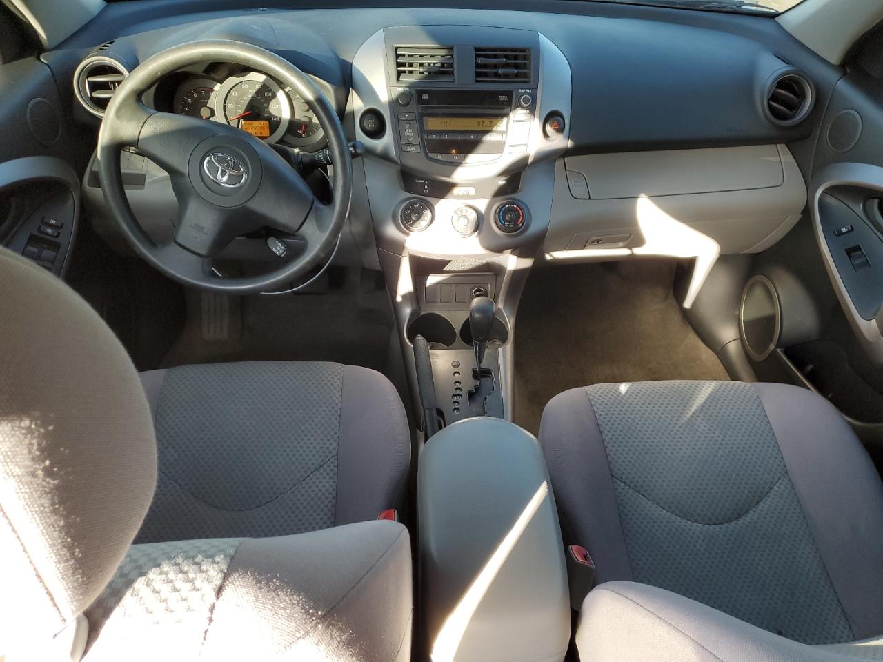 2007 Toyota RAV 4 - Image 8
