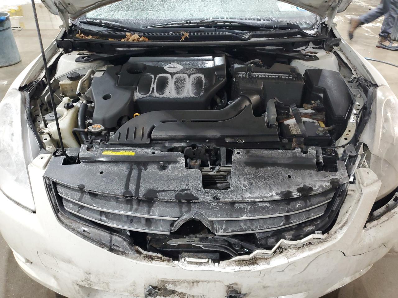 2011 Nissan Altima - Image 11