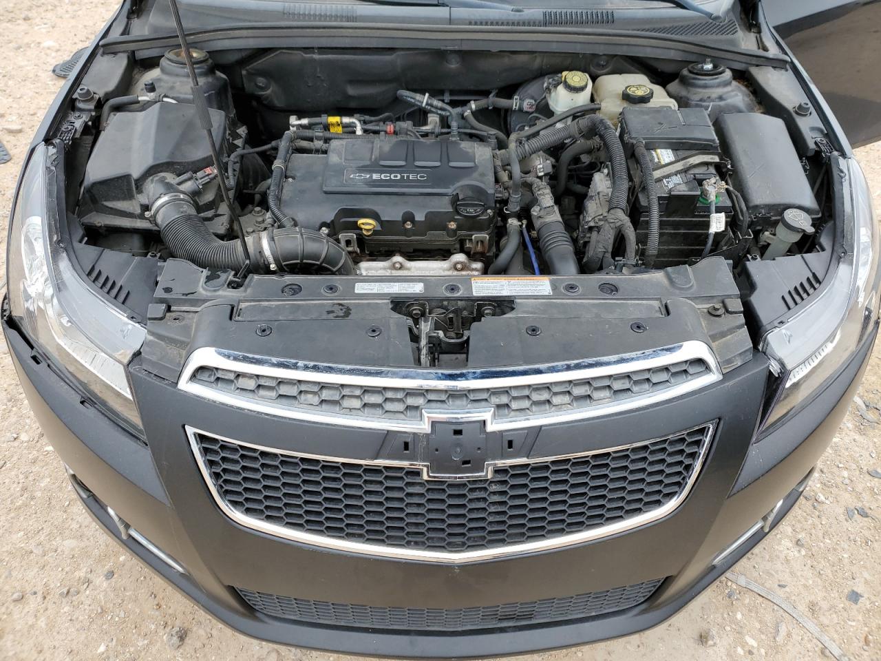 2013 Chevrolet Cruze - Image 11