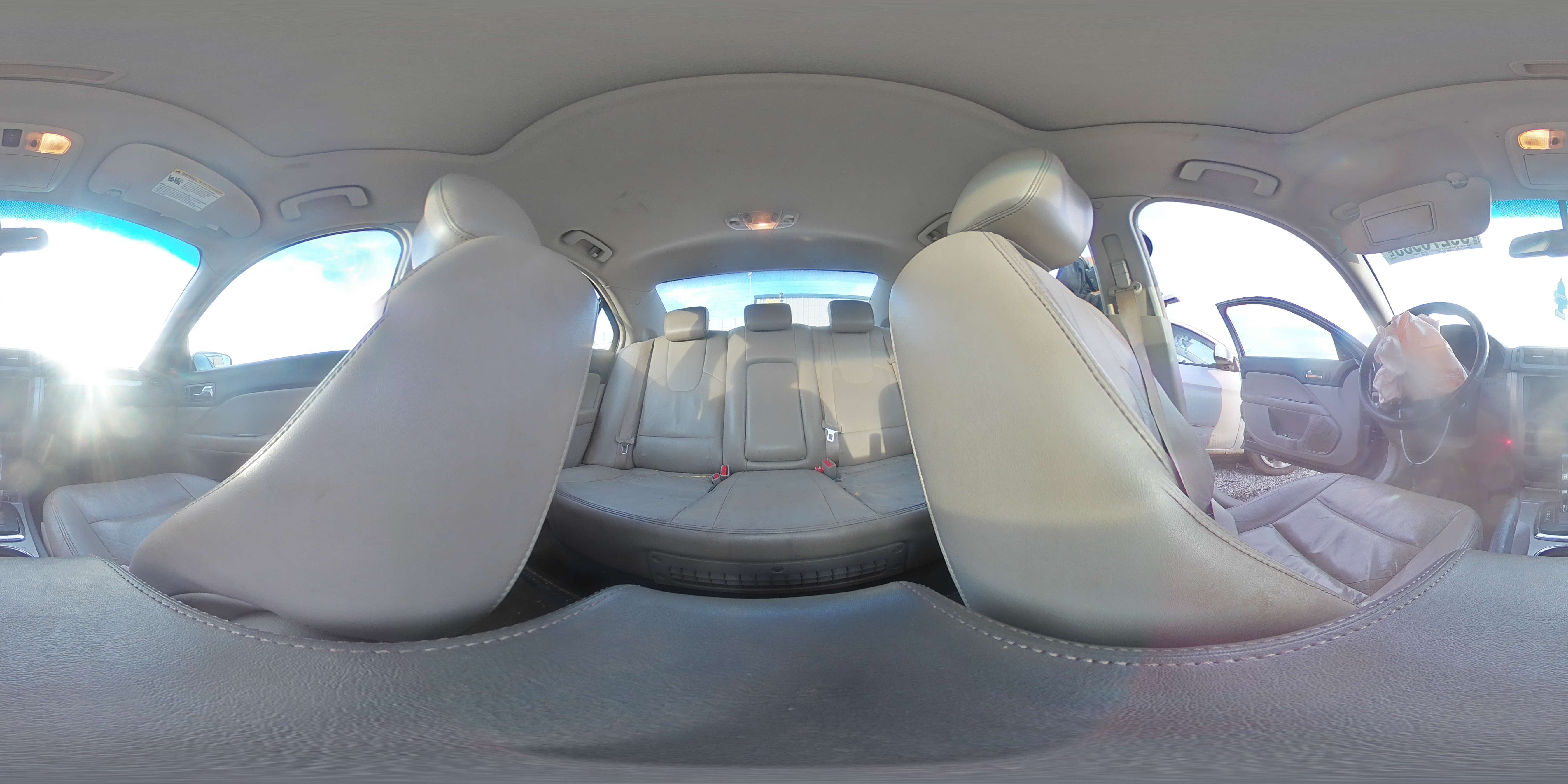 2010 Ford Fusion - Image 13