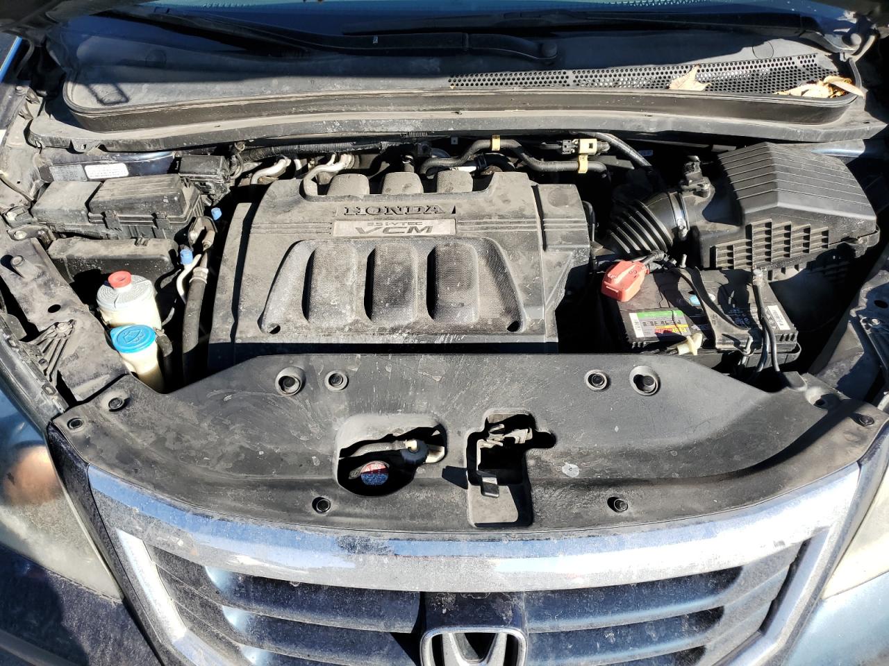 2010 Honda Odyssey - Image 12