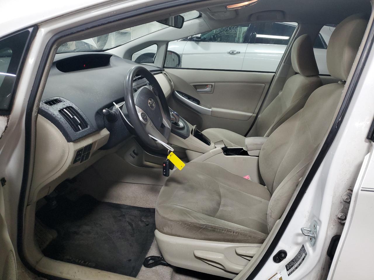 2010 Toyota Prius - Image 7
