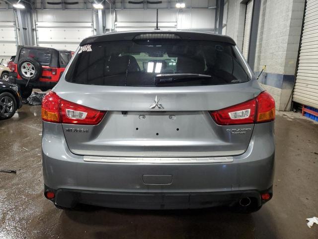  MITSUBISHI OUTLANDER 2015 Сірий