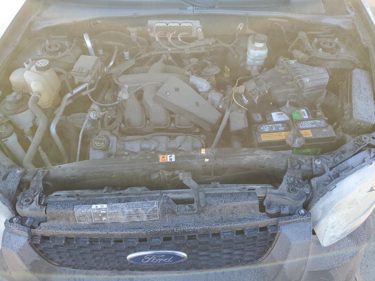 2006 Ford Escape - Image 13