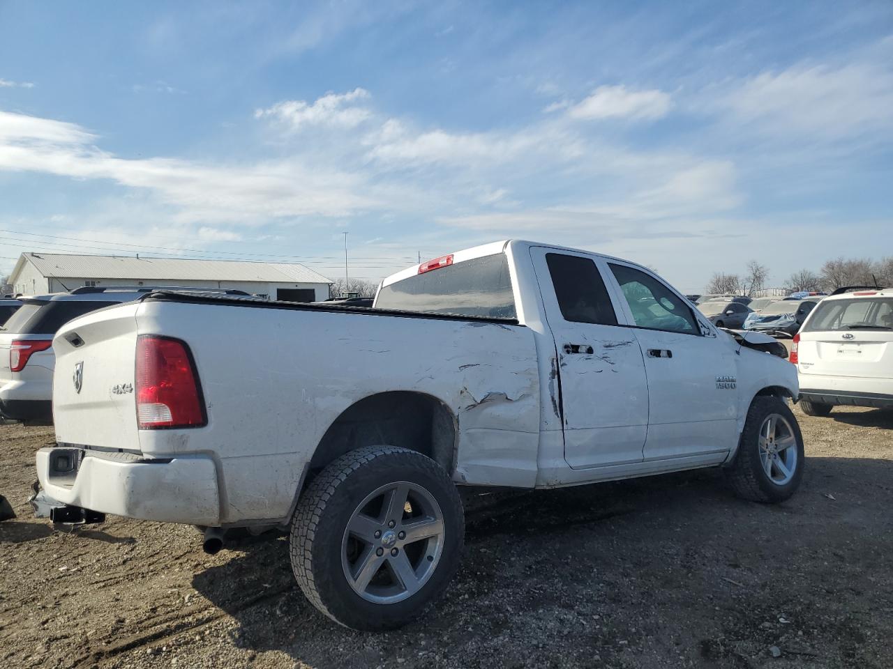 2016 RAM 1500 - Image 3