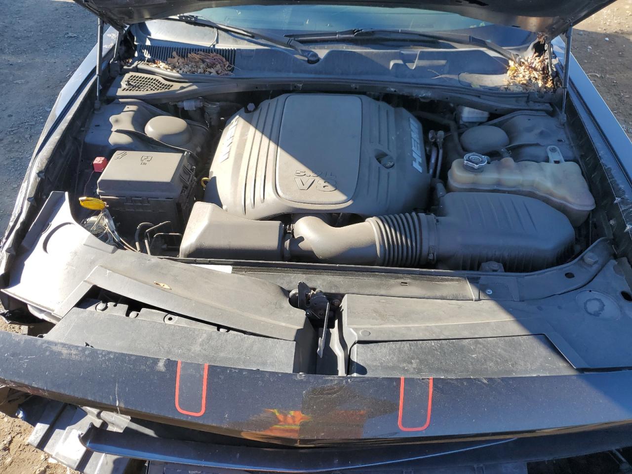 2014 Dodge Challenger - Image 11