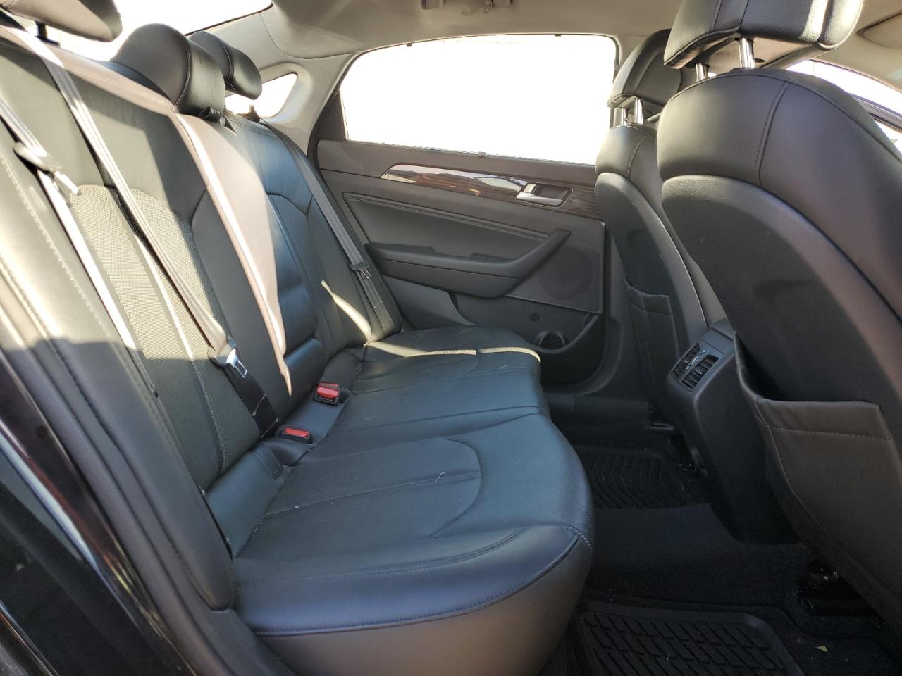 2015 Hyundai Sonata - Image 10