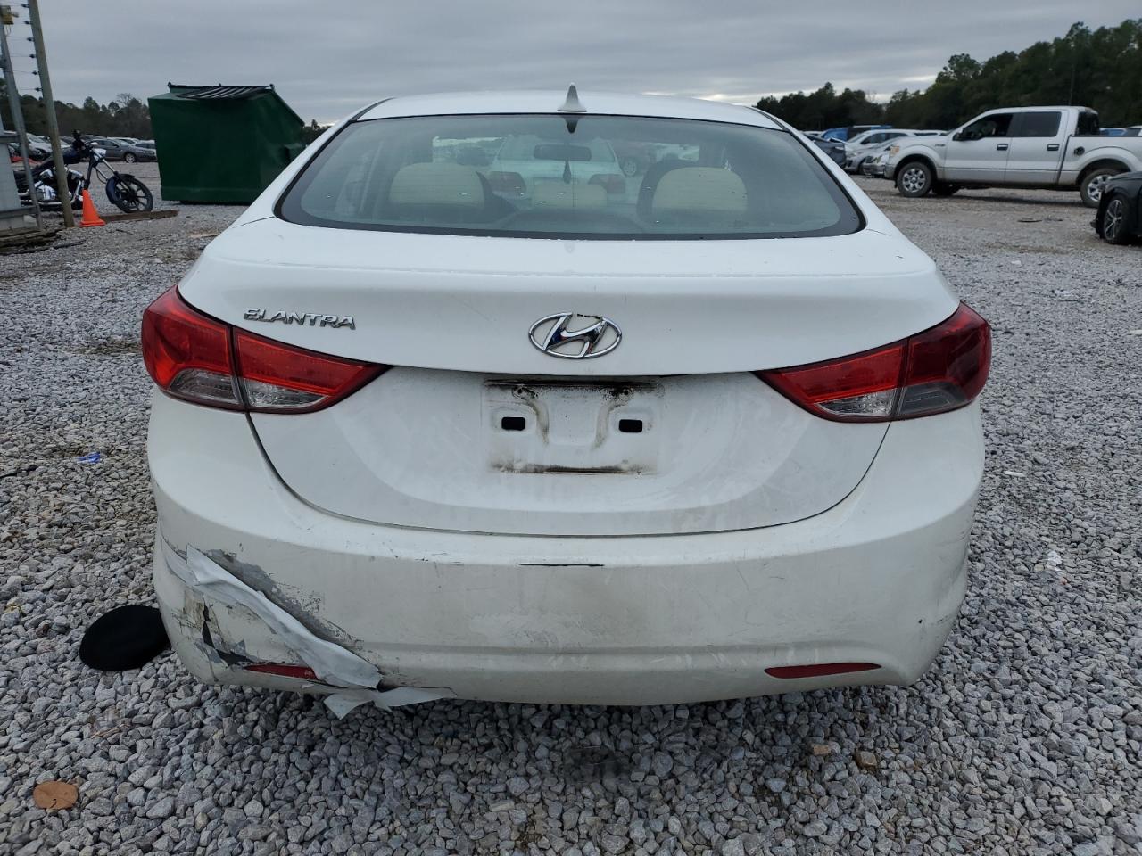 2012 Hyundai Elantra - Image 6