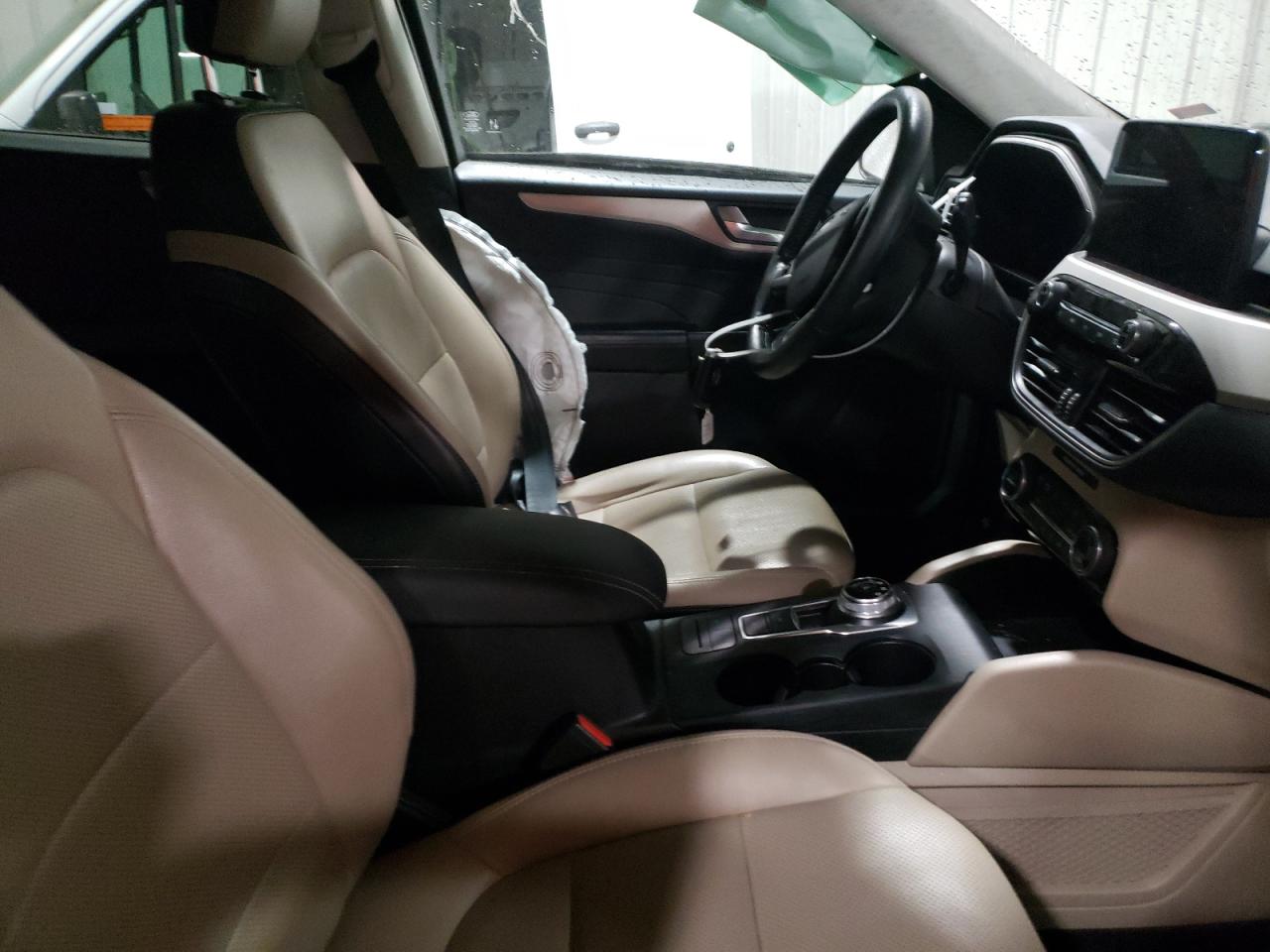 2021 Ford Escape - Image 7